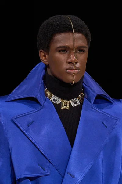 Look 85